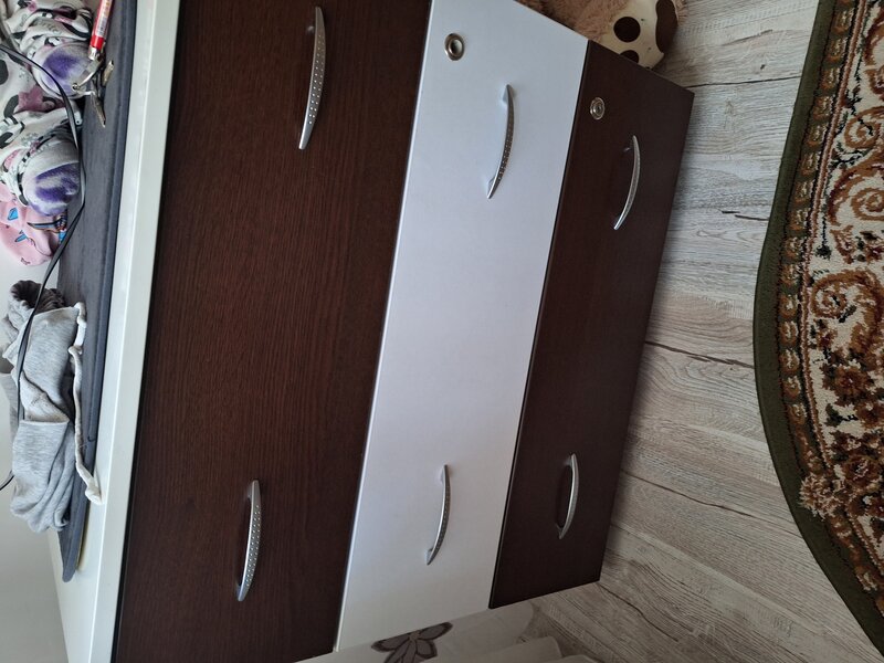 Se vand toate produsele.